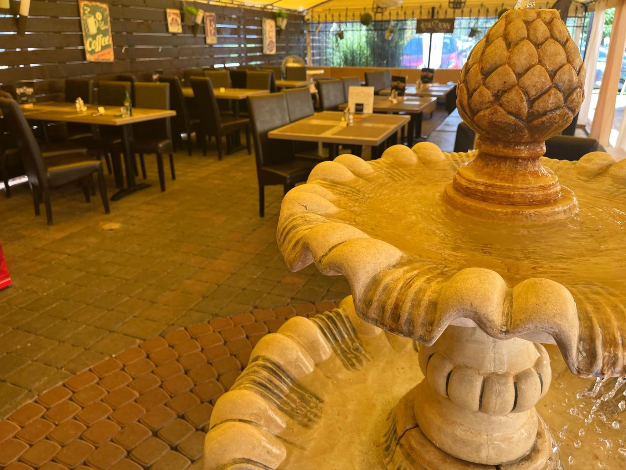Las Palmas Rooms Štúrovo Zewnętrze zdjęcie