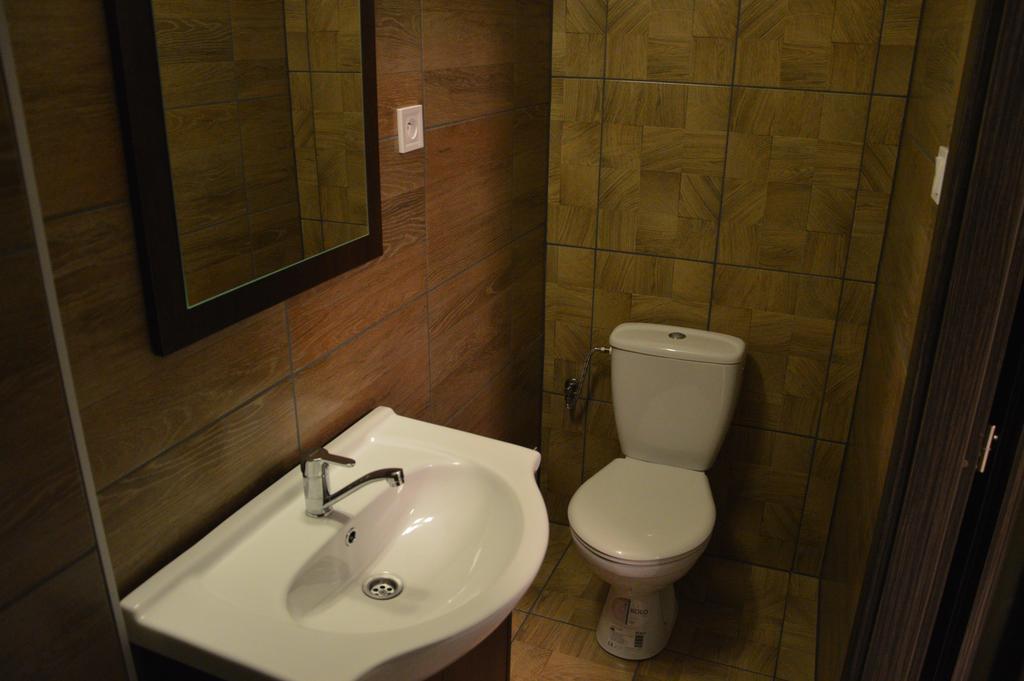 Las Palmas Rooms Štúrovo Zewnętrze zdjęcie