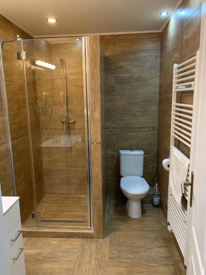 Las Palmas Rooms Štúrovo Zewnętrze zdjęcie